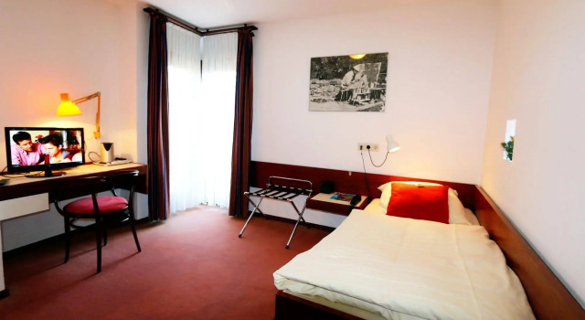 Atelier Hotel Essen-City, Забронировать Отель Нордфиртель Эссен