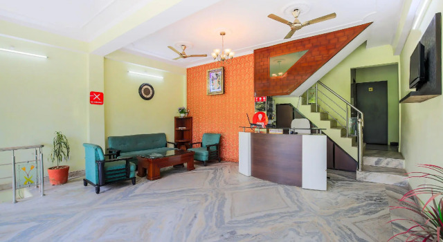 OYO 7794 Hotel Raghukul, Забронировать Отель Отели штата Раджастхана с парковкой, Парковка