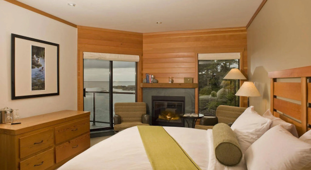 Wickaninnish Inn, Book Hotel Tofino 