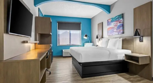 Kahden hengen Sviitti La Quinta Inn Decatur