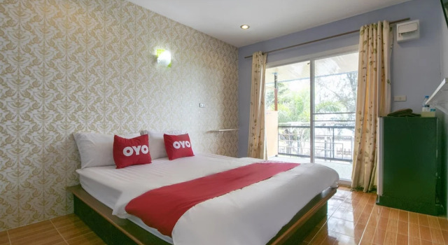 Номер Superior OYO 931 Sor Chareanpanit