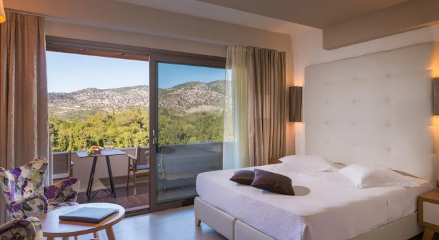 Номер Superior с балконом и с видом на горы Sivota Diamond Spa Resort