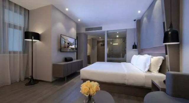 Люкс Orange Hotel  (Shanghai Hongqiao Railway Station Beidi Road)