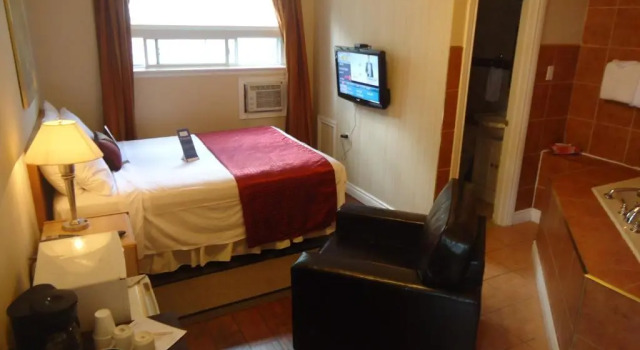 Номер Standard Bayside Inn & Waterfront Suites