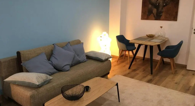 Апартаменты Charmante Wohnung am Rande von Leipzig an der A14