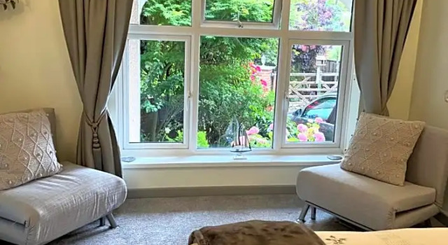 Luxury 3 bedded room with sea views and parking, Забронировать Отель Пейнтон Девон, рядом с Goodrington Station