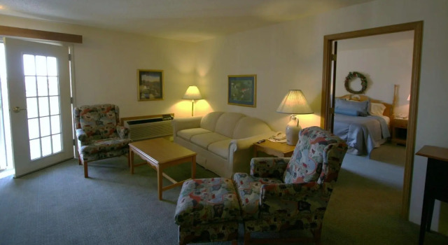 Двухместный люкс с балконом Best Western Dodgeville Inn & Suites