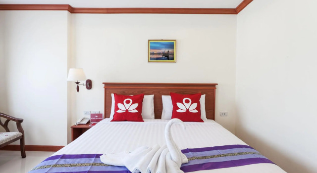 Номер Deluxe ZEN Rooms Chaofa Nok