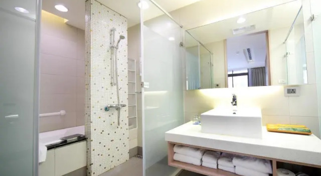 Четырёхместный номер Standard с балконом Mellow Fields Hotel