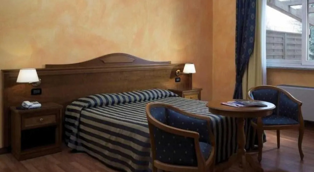 Двухместный номер Standard Hotel De La Ville