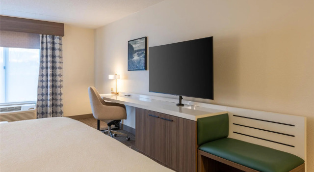 Двухместный номер Standard Hilton Garden Inn Auburn Riverwatch