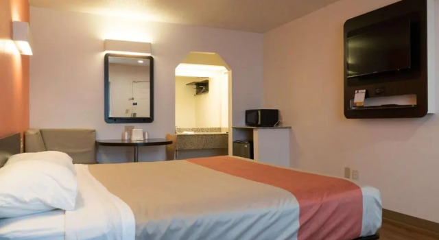 Двухместный номер Deluxe Motel 6-Lafayette, IN