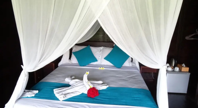 Двухместное бунгало с красивым видом из окна Perdana Homestay Lembongan