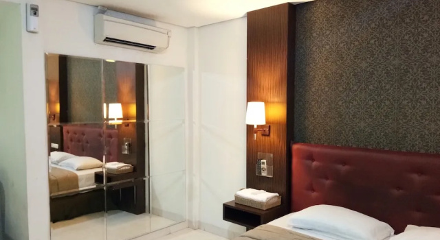 Двухместный люкс C'One Hotel Cempaka Putih