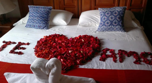 Четырёхместный номер Standard с балконом и с красивым видом из окна Hotel Molino de la Alborada