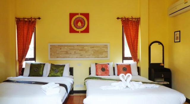 Pranburi Noy Resort