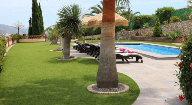 Вилла Exceptional Costa del Sol Villa El Espuela for 10 Heated pool Amazing views & quality