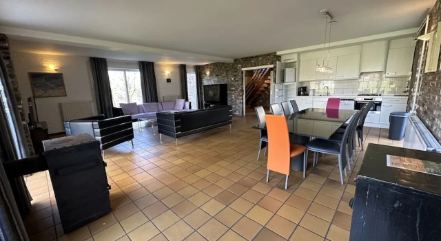 Бунгало Deluxe с 5 комнатами Bungalowpark Landsrade