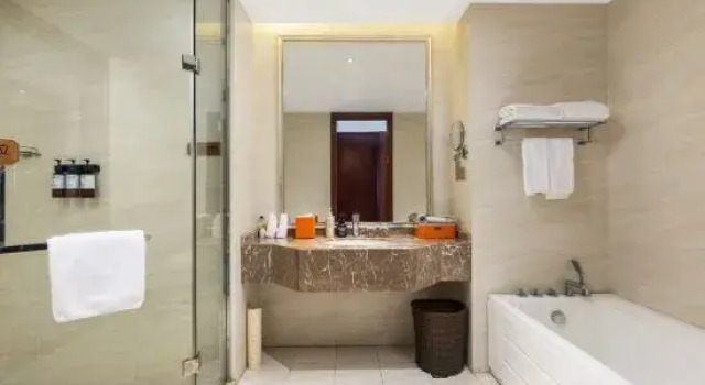 Люкс Superior Changzhou Taihuwan Grand Kingtown Hotel