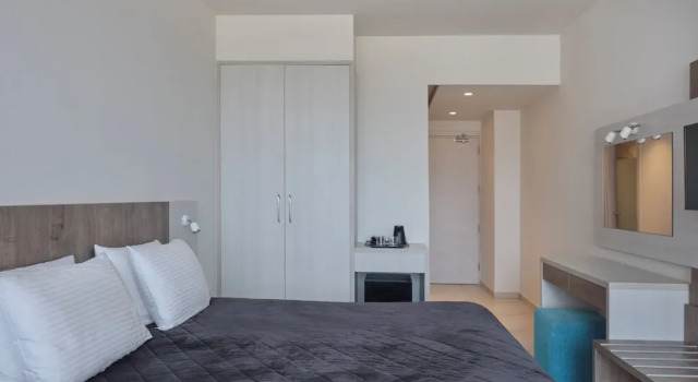 Двухместный номер Deluxe с видом на внутреннюю территорию Atlantica Sancta Napa Resort