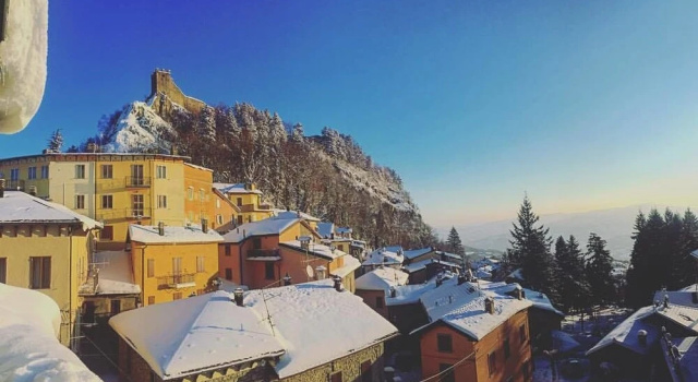 B&B La Guide Sestola, Забронировать Отель «постель и завтрак» Отели Сестола с завтраком, Завтраки