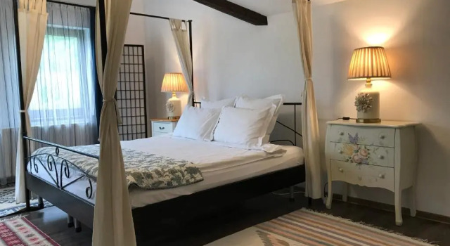 Апартаменты Calea Poienii Penthouse