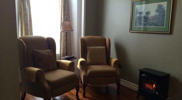 Люкс Luxury Sir Isaac Brock B&B Luxury Suites