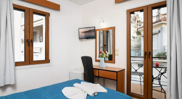 Номер Standard Emily Hotel