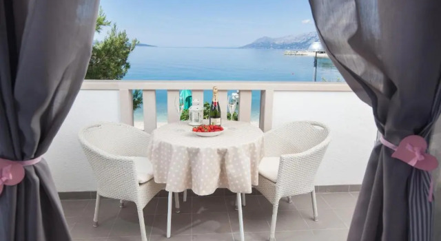 Студия с балконом и с видом на море Apartments Orka
