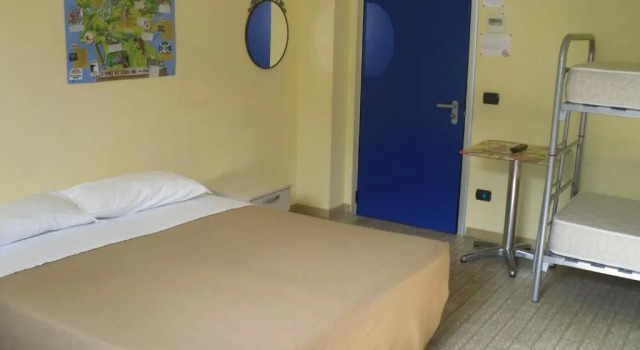 Четырёхместный номер Standard Hostel San Marino