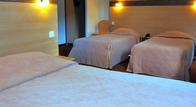 Номер Standard Hotel The Originals Annecy Nord