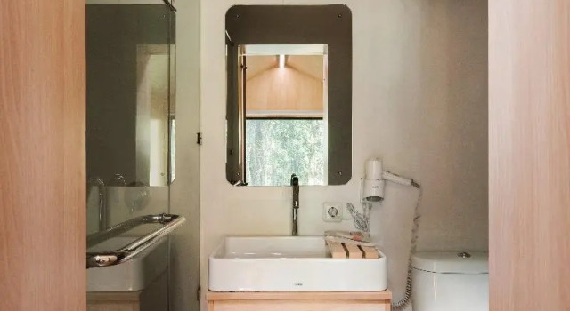 Luxo quarto Bobocabin Baturraden