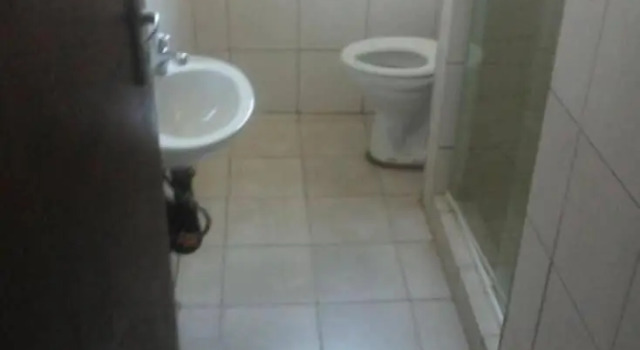 Кровать в общем номере Fourways Backpackers Lodge