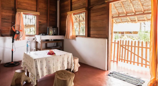 Bungalow uitzicht op de baai Hotel le Lagon