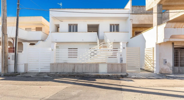 2528 Aura Apartments - Trilo Aurora PP DX by Barbarhouse