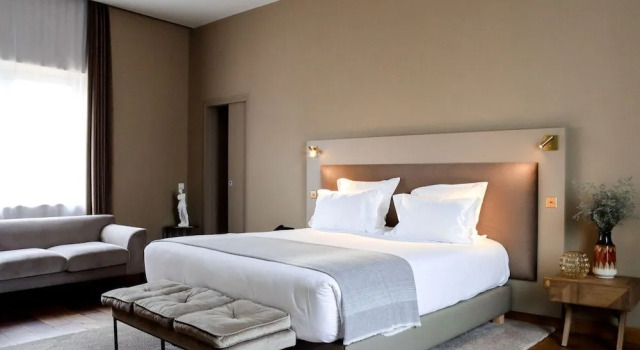 Margaret - Hôtel Chouleur, Rezerwuj Hotel Nimes Gard