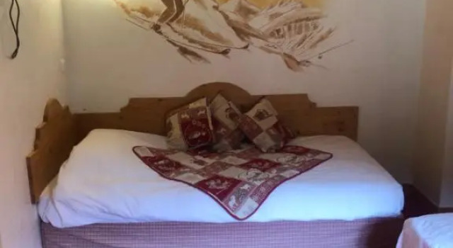 Трёхместный номер Standard с видом на сад Hôtel la Kinkerne