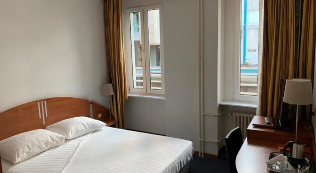Двухместный номер Standard Hotel Admiral