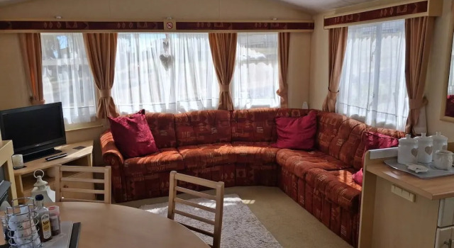 Caravan Sandhills Holiday Park Astounding Seaview, Varaa Lomakoti Mökit kohteessa Merseyside, Mökki
