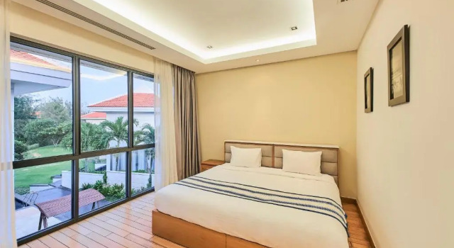 EmblemSea Luxury Villas few steps to the Danang beach, Prenota Hotel Hotel a Da Nang con parcheggio, Parcheggio