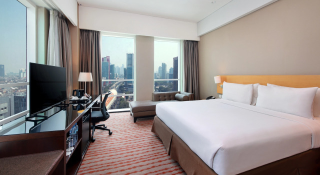 Номер Deluxe JS Luwansa Hotel & Convention Center