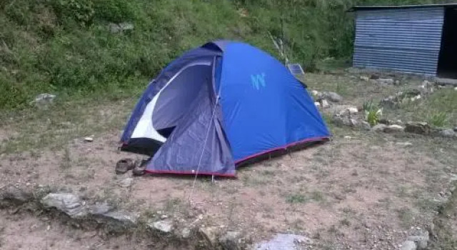 1 Br Tent In Churani, Nainital, By Guesthouser (Db52), Rezervovat Hotel Pangot Uttarakhand