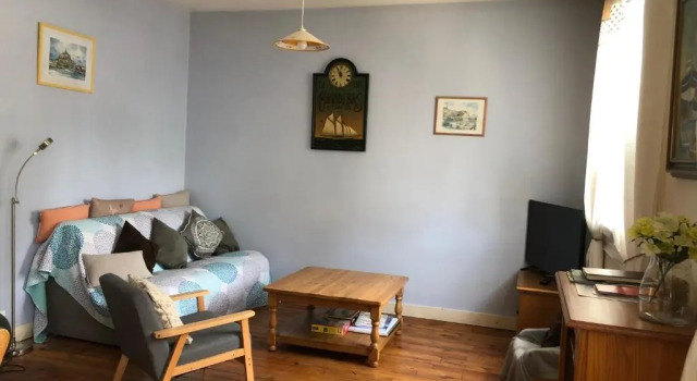 Коттедж Charmante maison à 30m de la plage, wifi, vélo