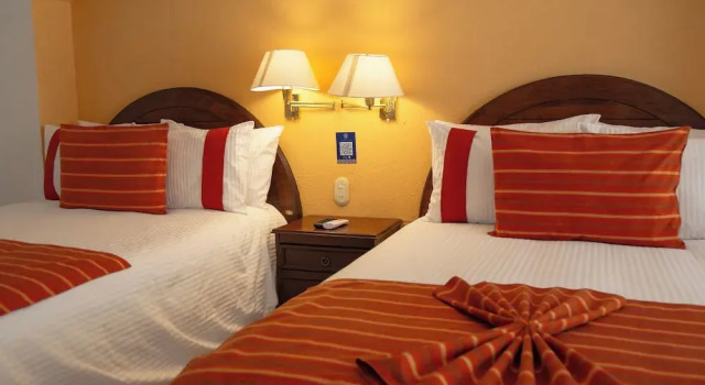Четырёхместный номер Standard Hotel Misión Comanjilla