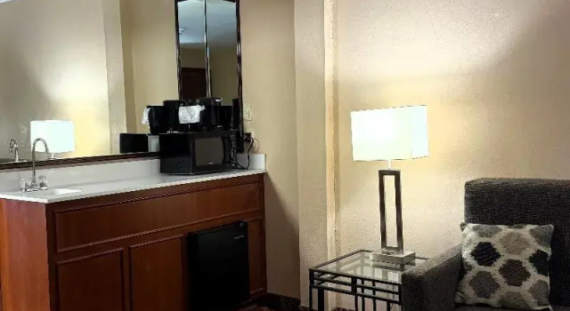 Номер Executive Baymont by Wyndham Plainfield/ Indianapolis Arpt Area