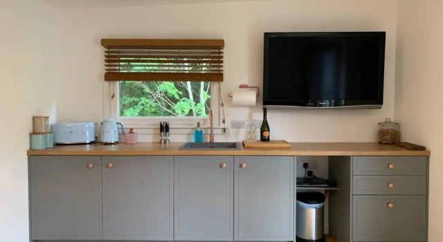 Highland HotTub Retreat, on NC500, Prenota Hotel Hotel a Scozia con piscina, Piscina