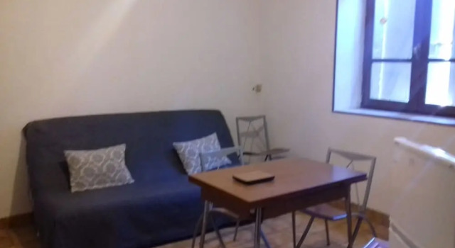 Cote Cour, Book Hotel Hoteller i Saint-Affrique med parkering, Parkering