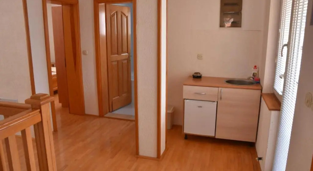 Полулюкс Apartment and Studio Damjan