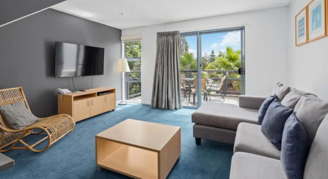 Апартаменты с 2 комнатами с видом на бассейн Corrigans Cove Resort Batemans Bay