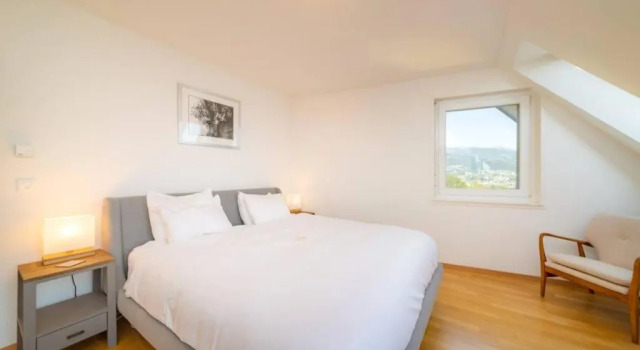 Апартаменты Modern 4BD Duplex in Chardonne with Lake View by GuestLee